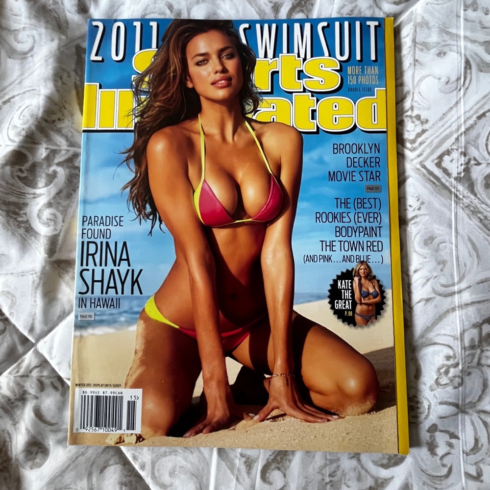 Sports Illustrated Swimsuit Issue Magazine 2011 - Vintage